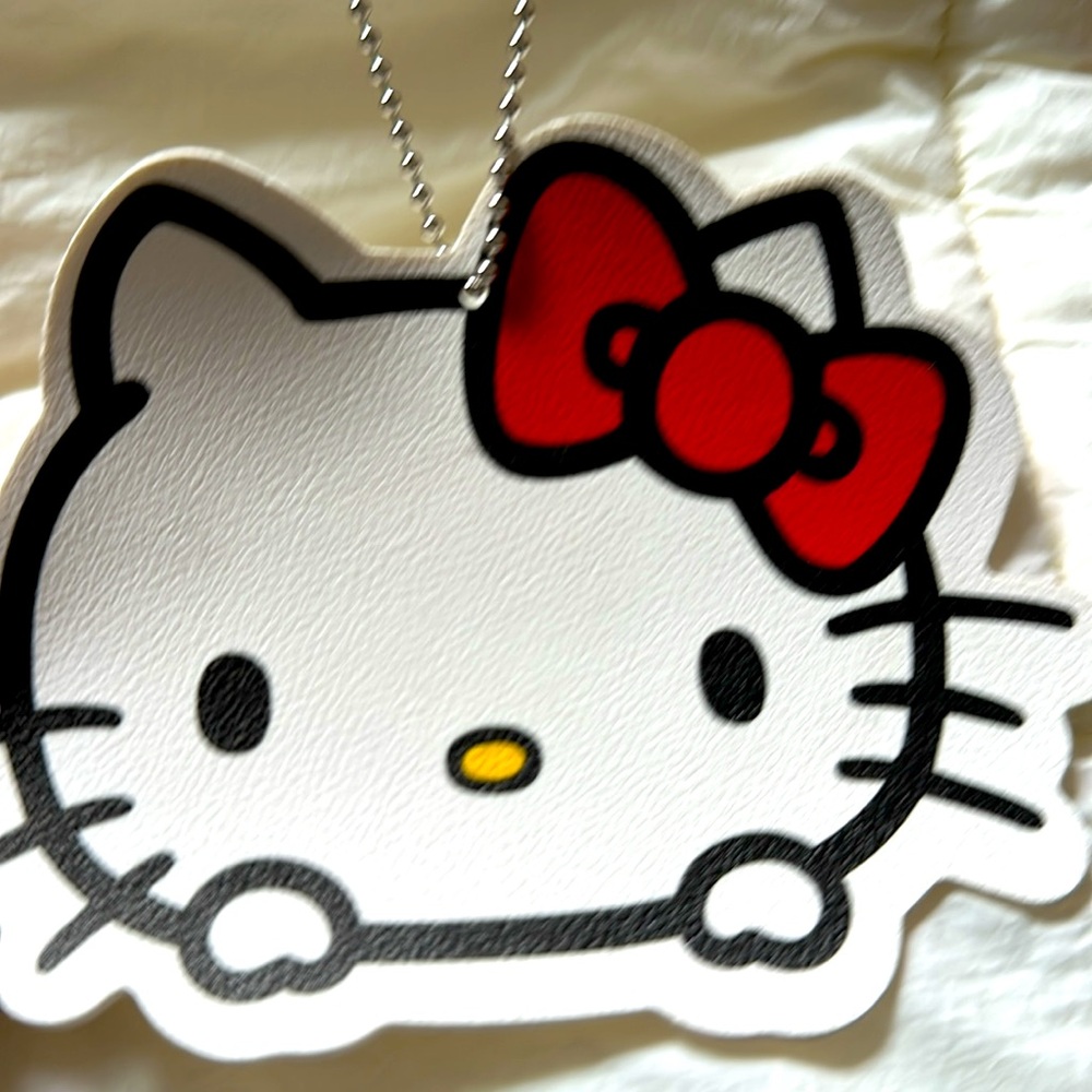 Hello Kitty Puffy Bag
